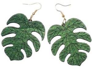 Etnoria Jungle Veins – Boho drvene handmade minđuše, sa dizajnom prirodni motiv list