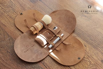 Hemingway torbe i neseseri na shoppster