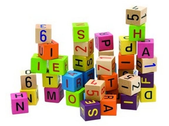 Woody Drvene kocke sa brojevima i slovima 90644