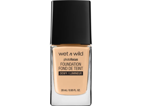Wet n Wild Tečni puder Photo Focus Dewy-Soft Beige