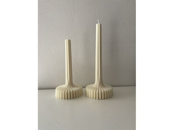Kondić Atelier Dekorativna mirisna sveća ručno rađena od prirodnog voska i eteričnih ulja Pilaster SET