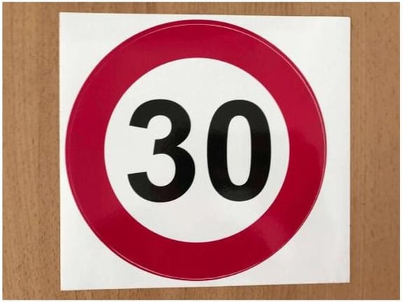 888 Car Accessories Nalepnica ograničenja 30 fi160