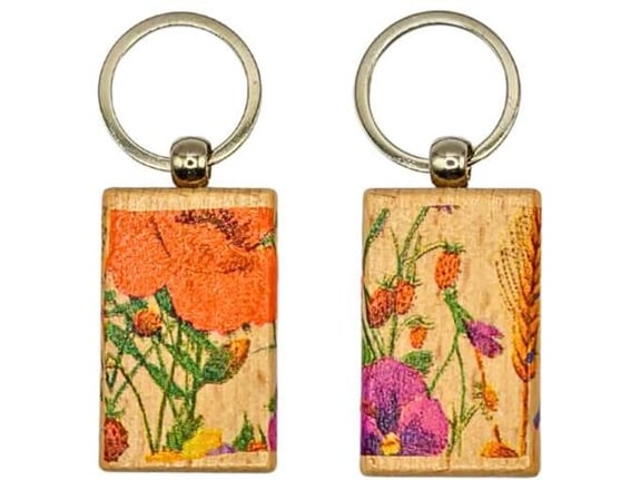 Etnoria Cvetni darak, dekupaž drveni privezak za ključeve, ručno izrađeni, unikatni etno handmade dizajn, za poklon