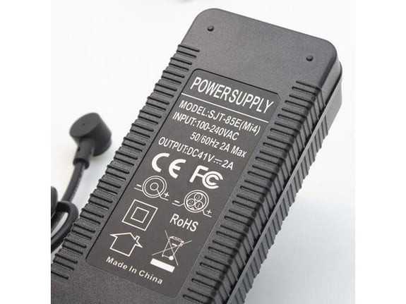 Punjač za električni trotinet Xiaomi M365 4 Pro 42V 2A