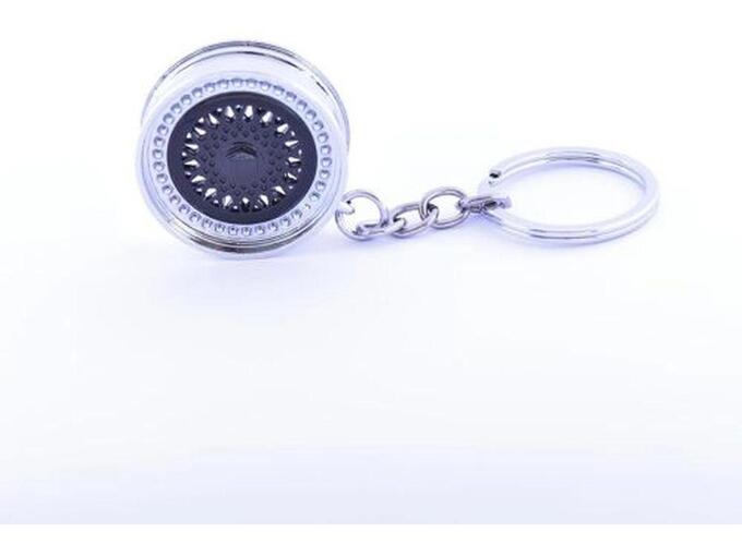 888 Car Accessories Privezak bbs felna