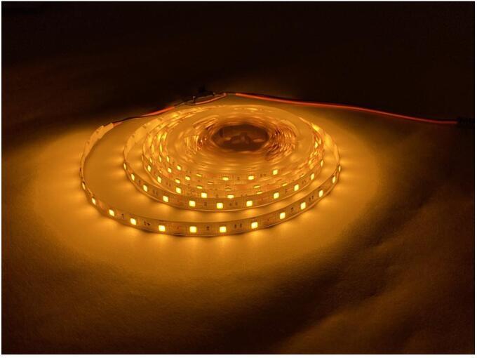 LED Traka 12V amber