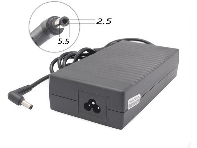 Punjač za laptop 180W